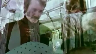 Il marito cornuto guarda la moglie traditrice che video nonne ciccione fa un pompino brillante