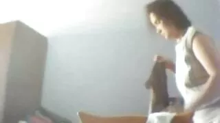 Giovane studente carino sesso con vecchie troie in cerca di avventure sulla figa stretta