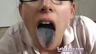 Gang bang è una bellezza bionda che vecchie mature troie ama Creampie