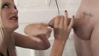Video sesso anale ninfomane porno nonna italiana girato con un ragazzo e un dildo